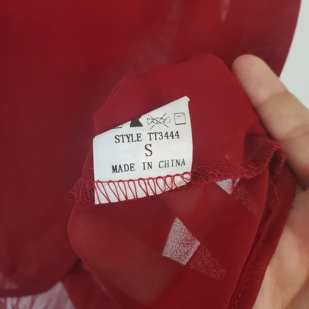 Love culture red tank with beaded trim, small - Picture 3 of 6